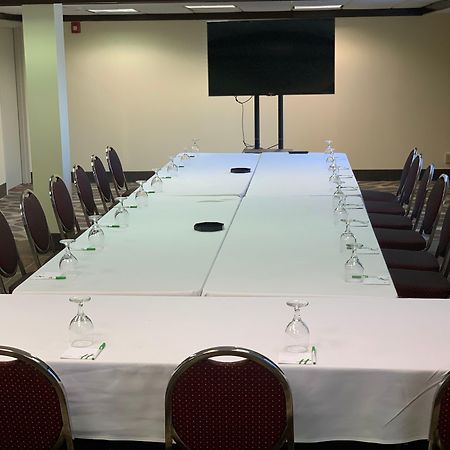 Clarion Hotel & Suites Conference Center Memphis Airport Bagian luar foto